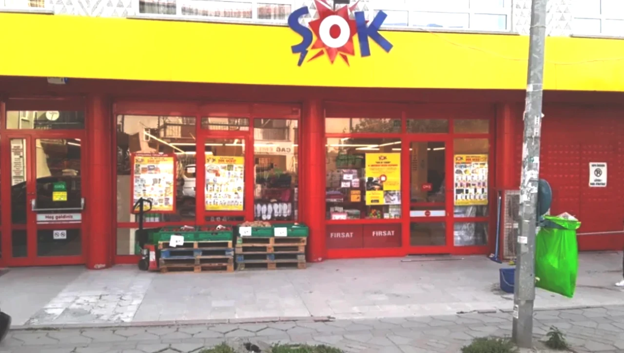 Kış Fırsatları Aldı Başını! ŞOK'un Araç Lastiklerinde Büyük İndirim Kampanyası 10 Aralık'a Kadar Devam Ediyor!