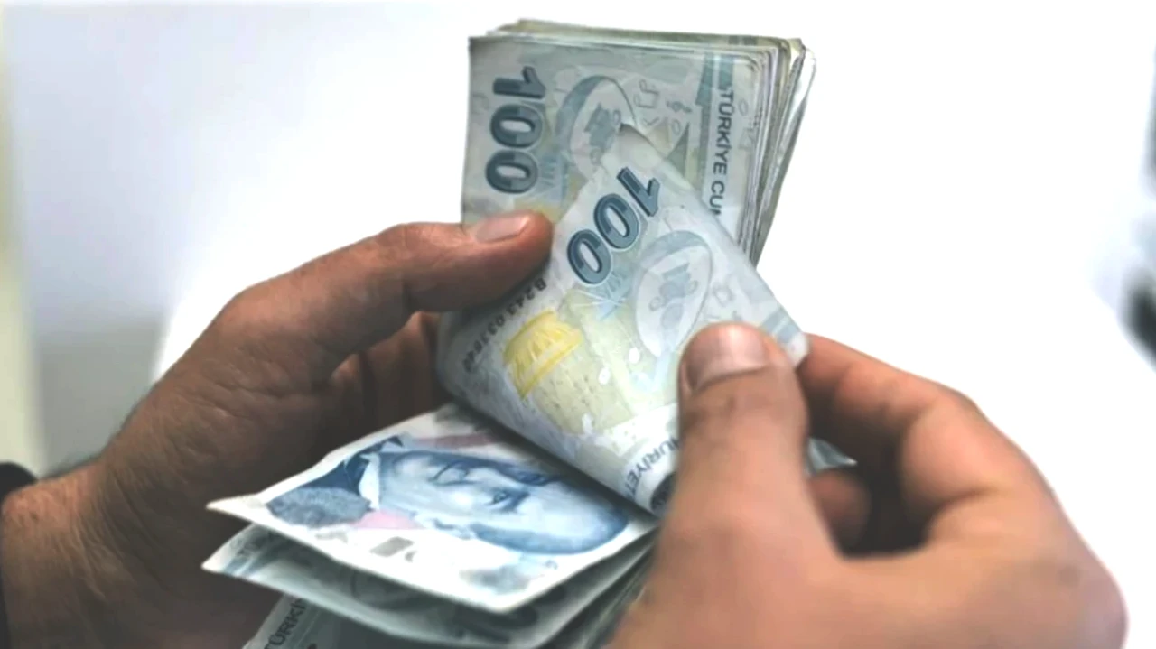 2026 Ocak Emekli Zammı Hesaplandı! 16.811 TL, 17.000 TL ve 18.000 TL Alanlar Ne Kadar Alacak?